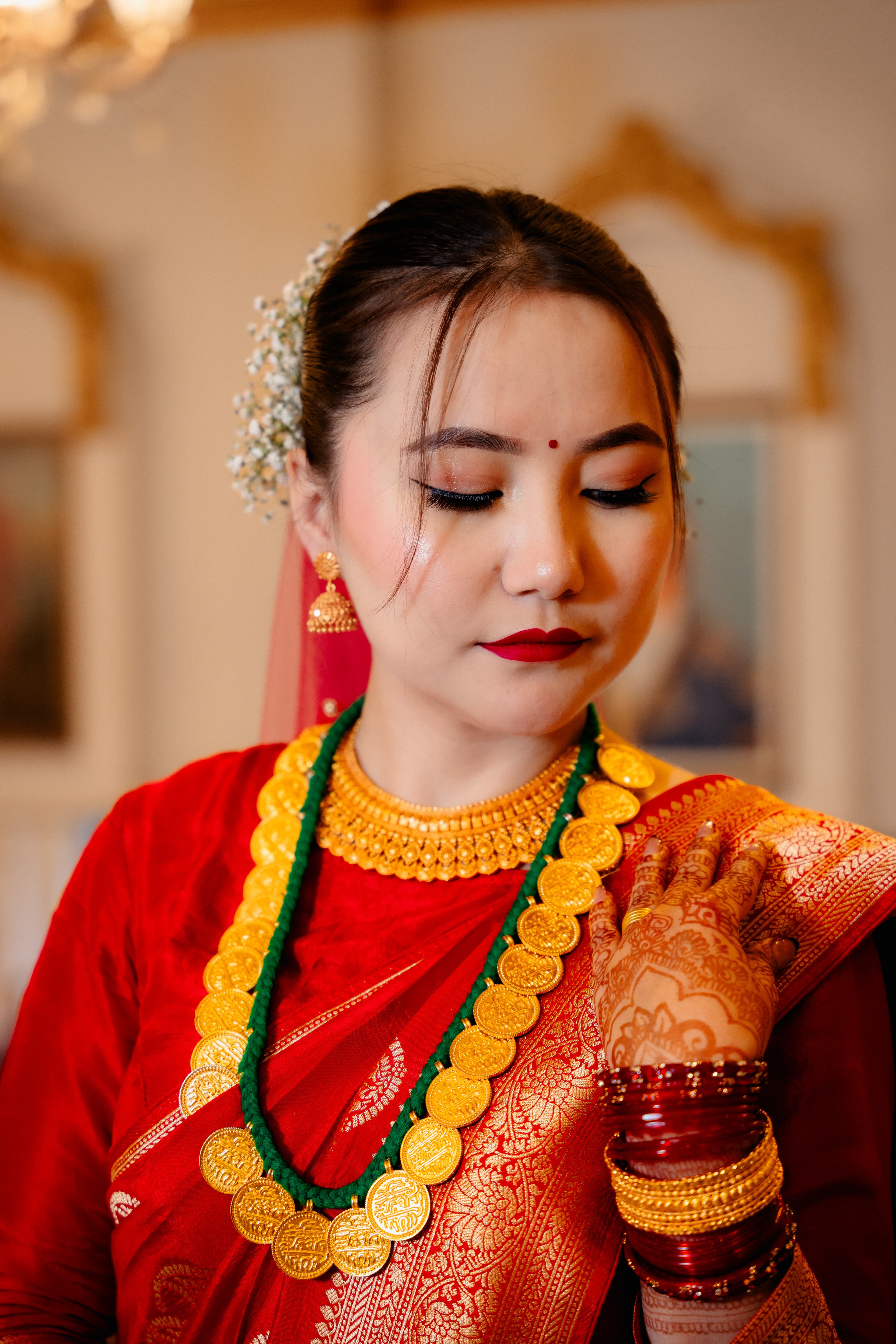 Bride Jewelry Close-Up